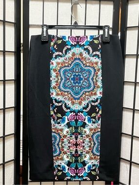 NICOLE MILLER PONTE Black Pencil Skirt with Multicolor Medallion Print Panel MED